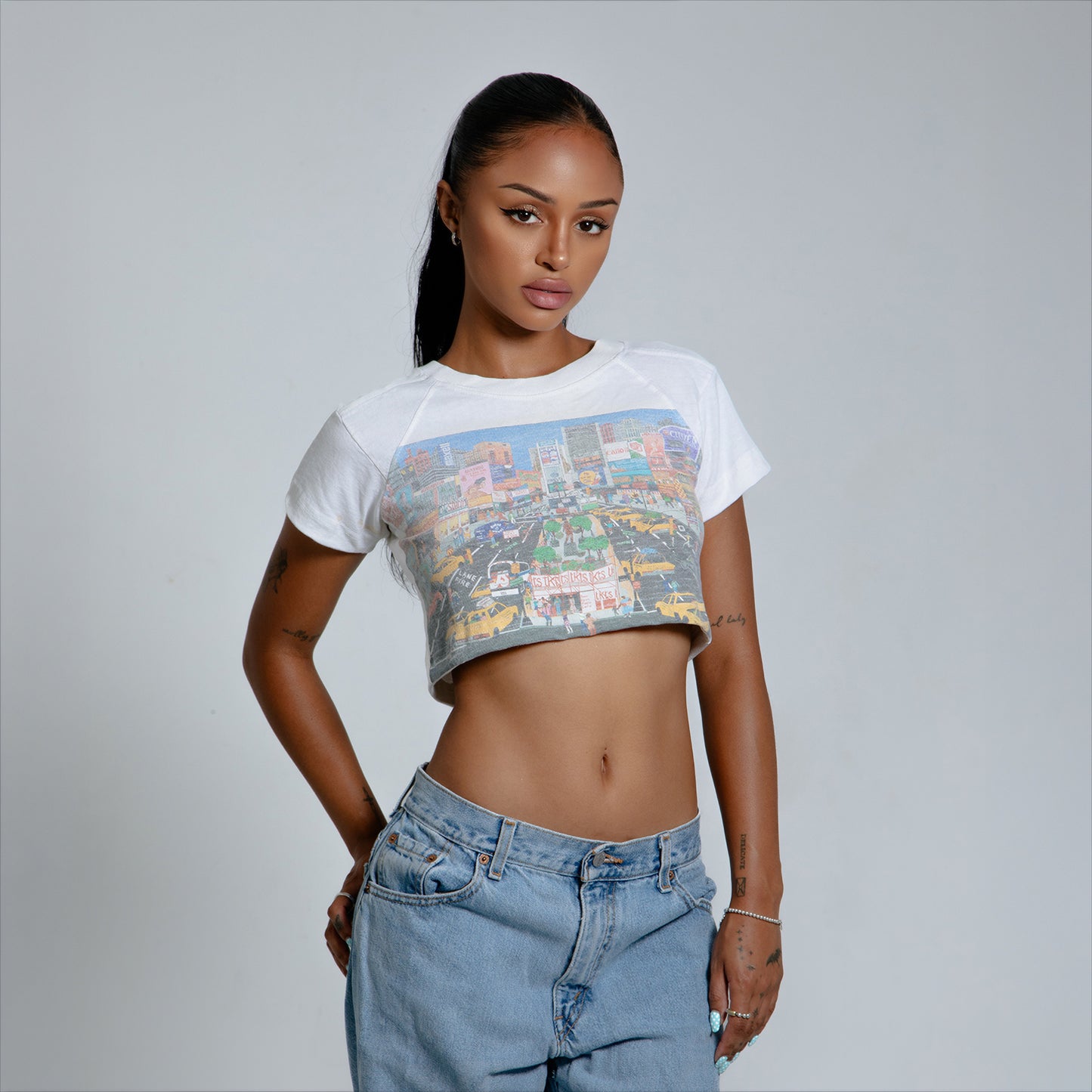 New York City Essential RW Crop Tee - Small